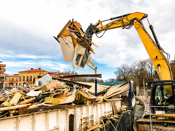 Best Garage Cleanout Services  in Wellsville, KS